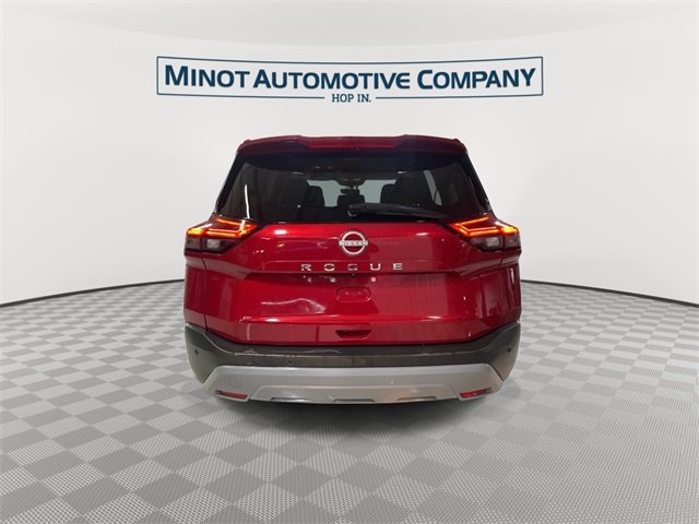 2022 Nissan Rogue S photo 7
