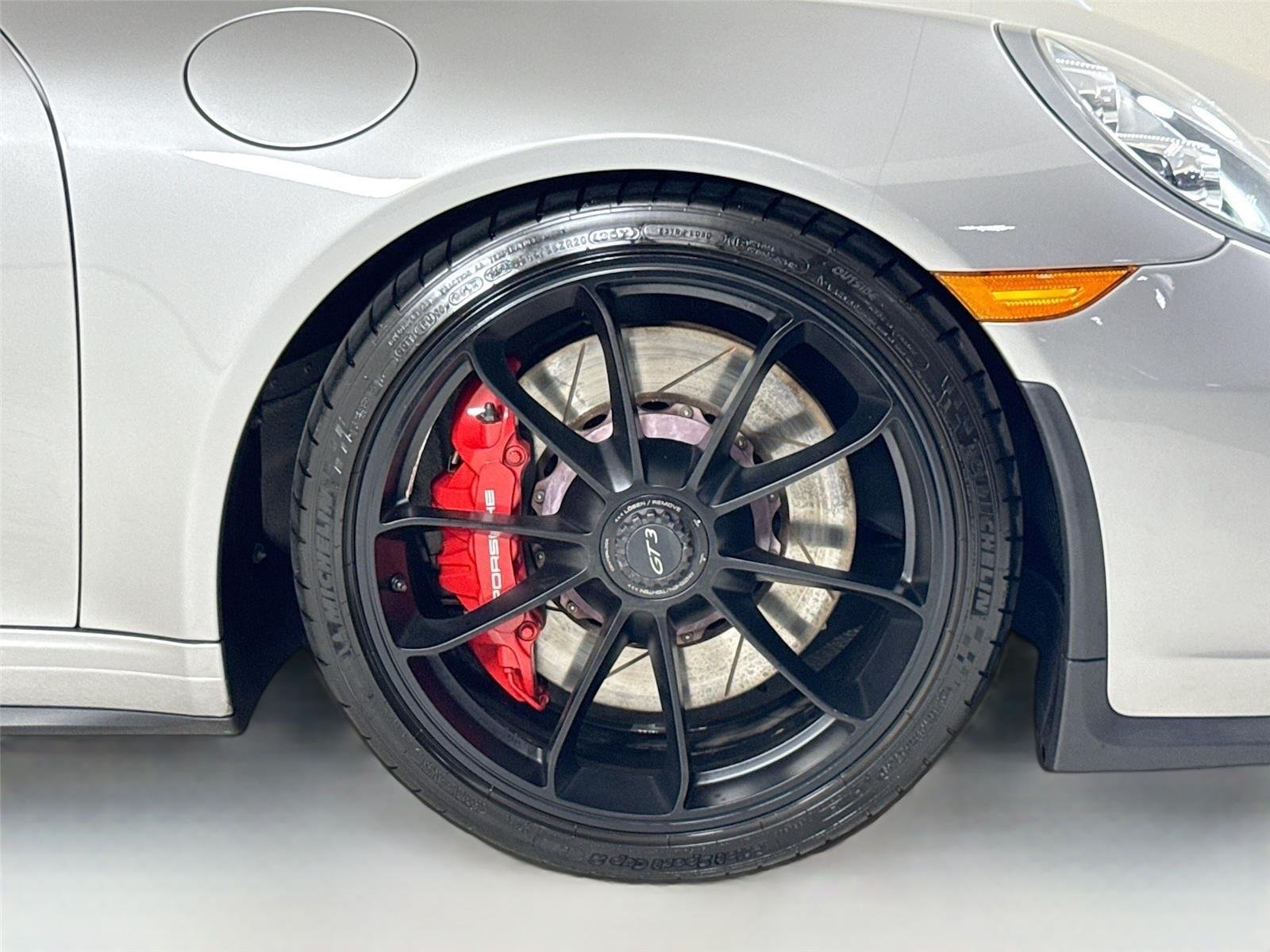 2018 Porsche 911 GT3 photo 33