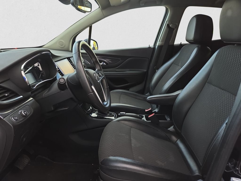 2021 Buick Encore Preferred photo 5