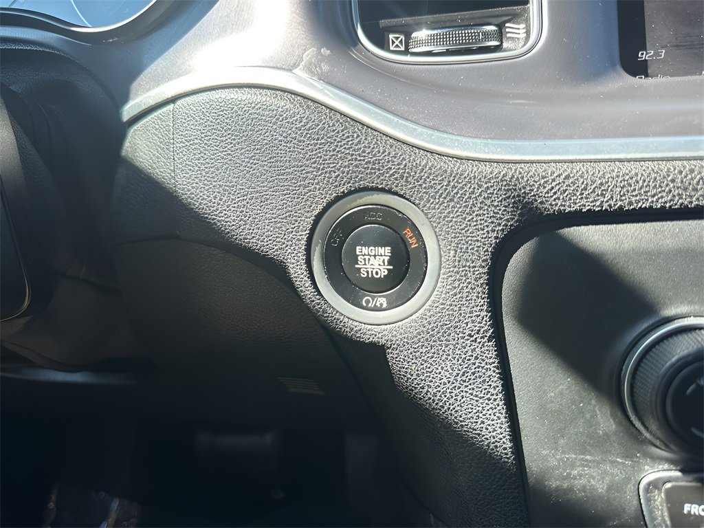 2019 Dodge Charger GT photo 19