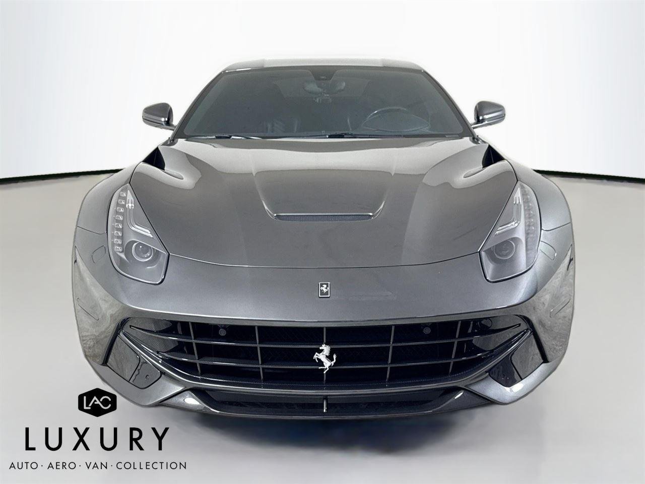 2016 Ferrari F12 Berlinetta Berlinetta photo 9