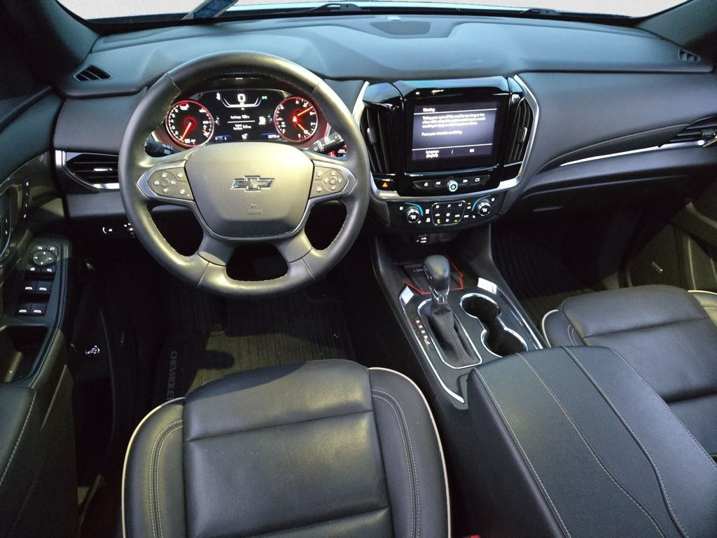 2023 Chevrolet Traverse Premier photo 12