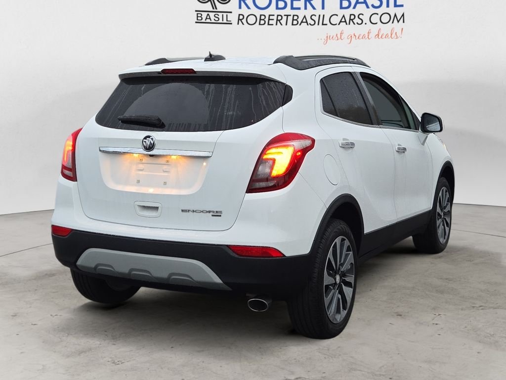 2022 Buick Encore Preferred photo 5