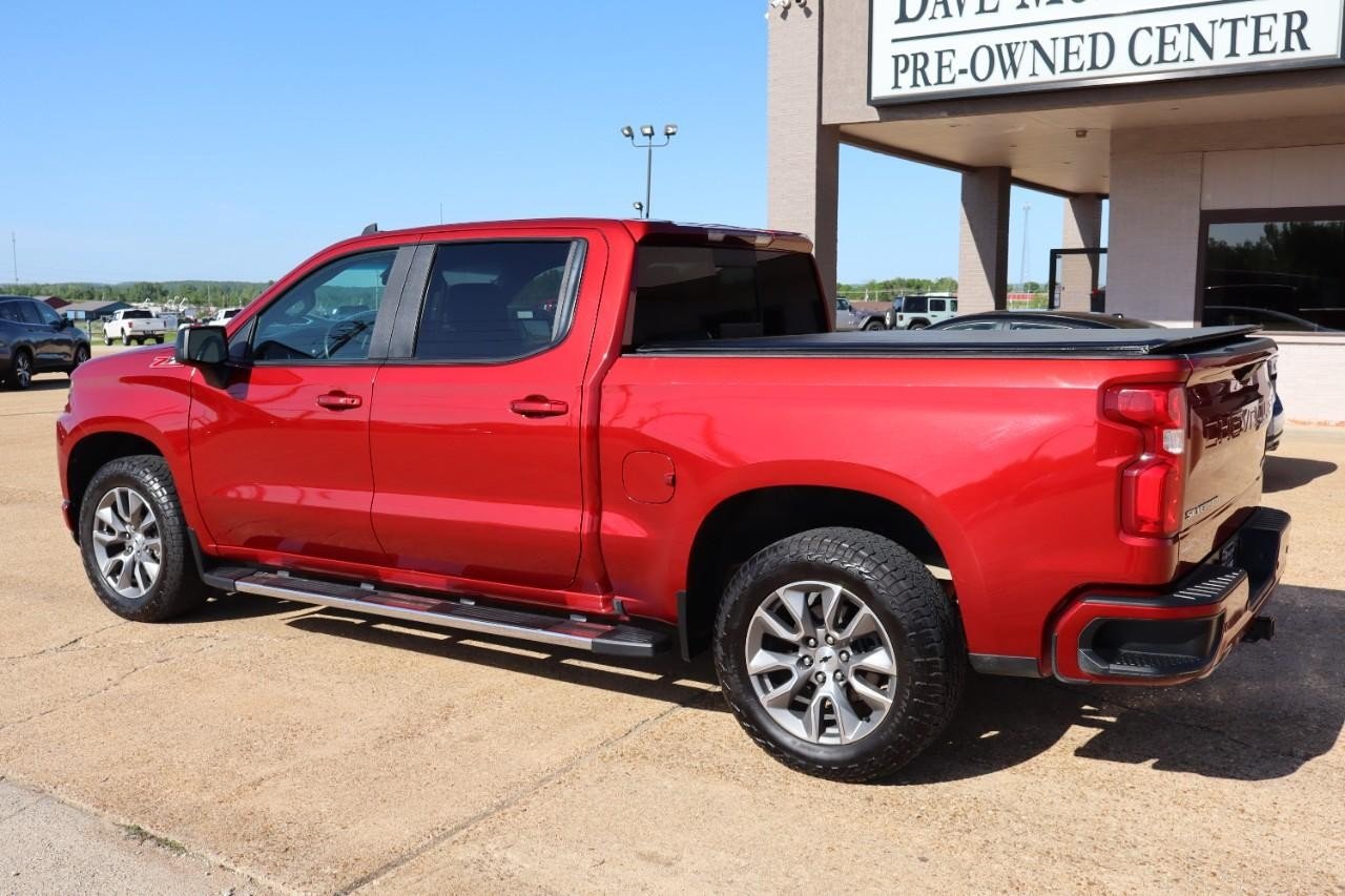 2022 Chevrolet Silverado 1500 RST photo 3