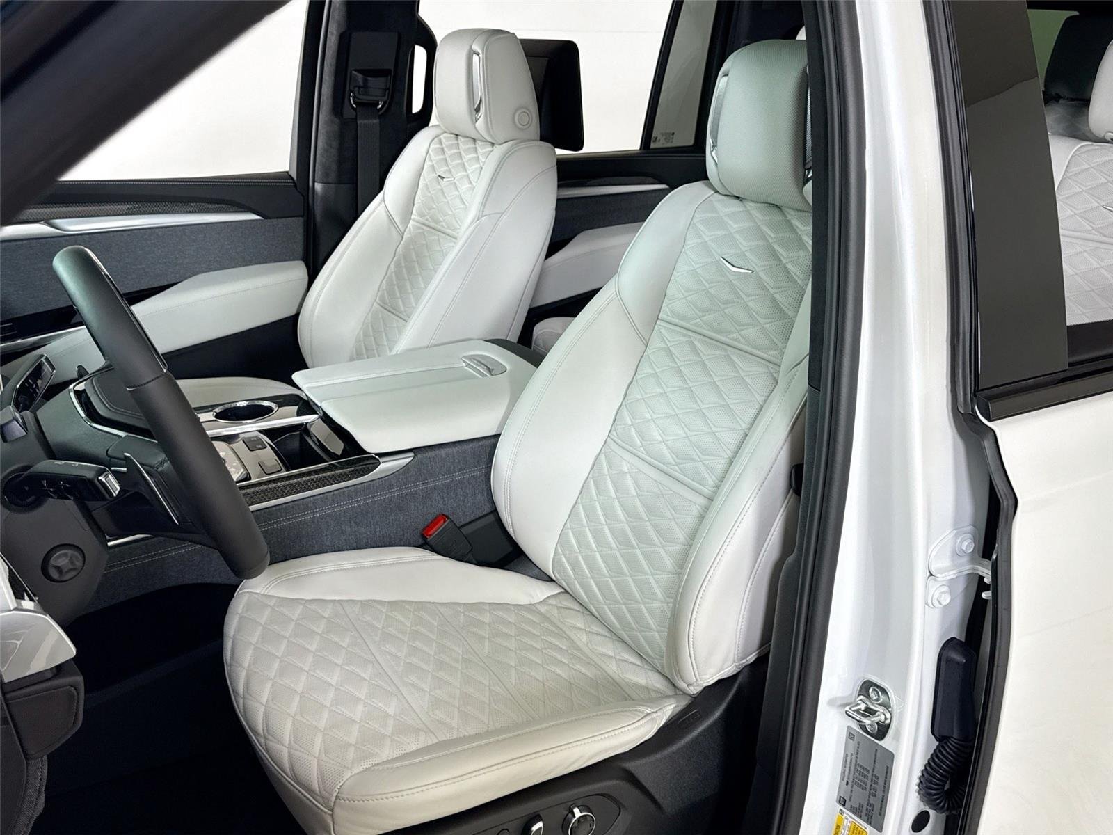 2025 Cadillac Escalade ESV V-Series photo 10