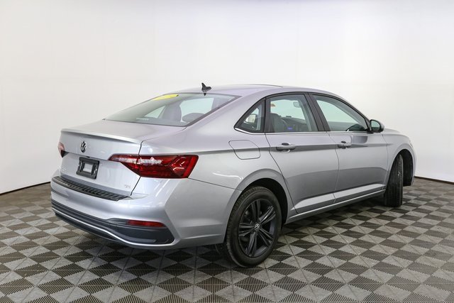 2023 Volkswagen Jetta 1.5T SE photo 7