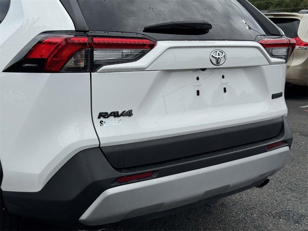 2024 Toyota RAV4 Adventure photo 10