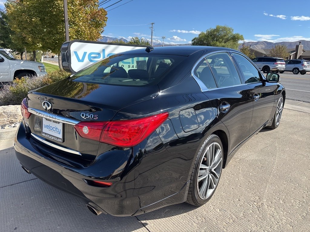2015 Infiniti Q50 Sport photo 4