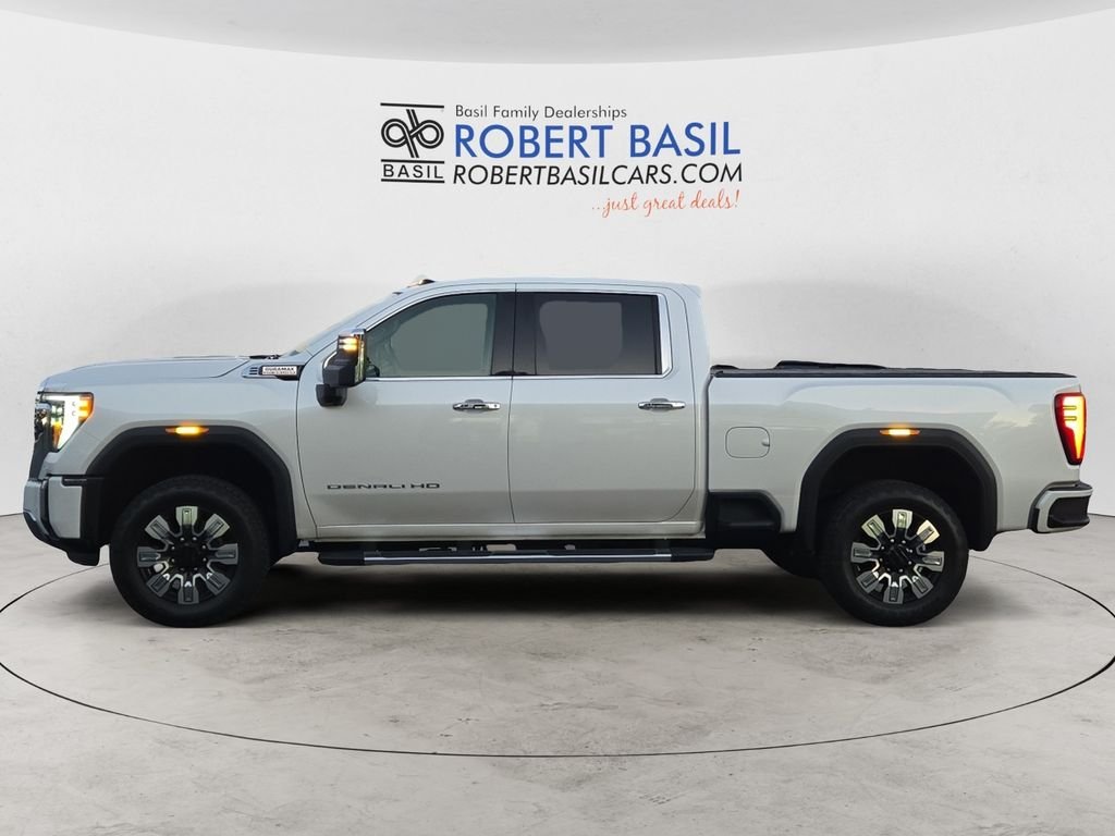 2024 Gmc Sierra HD Denali photo 2