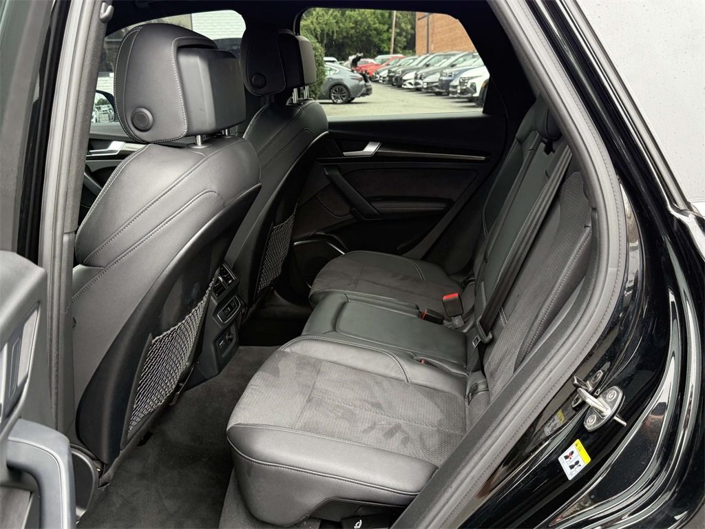 2022 Audi SQ5 Premium Plus photo 14