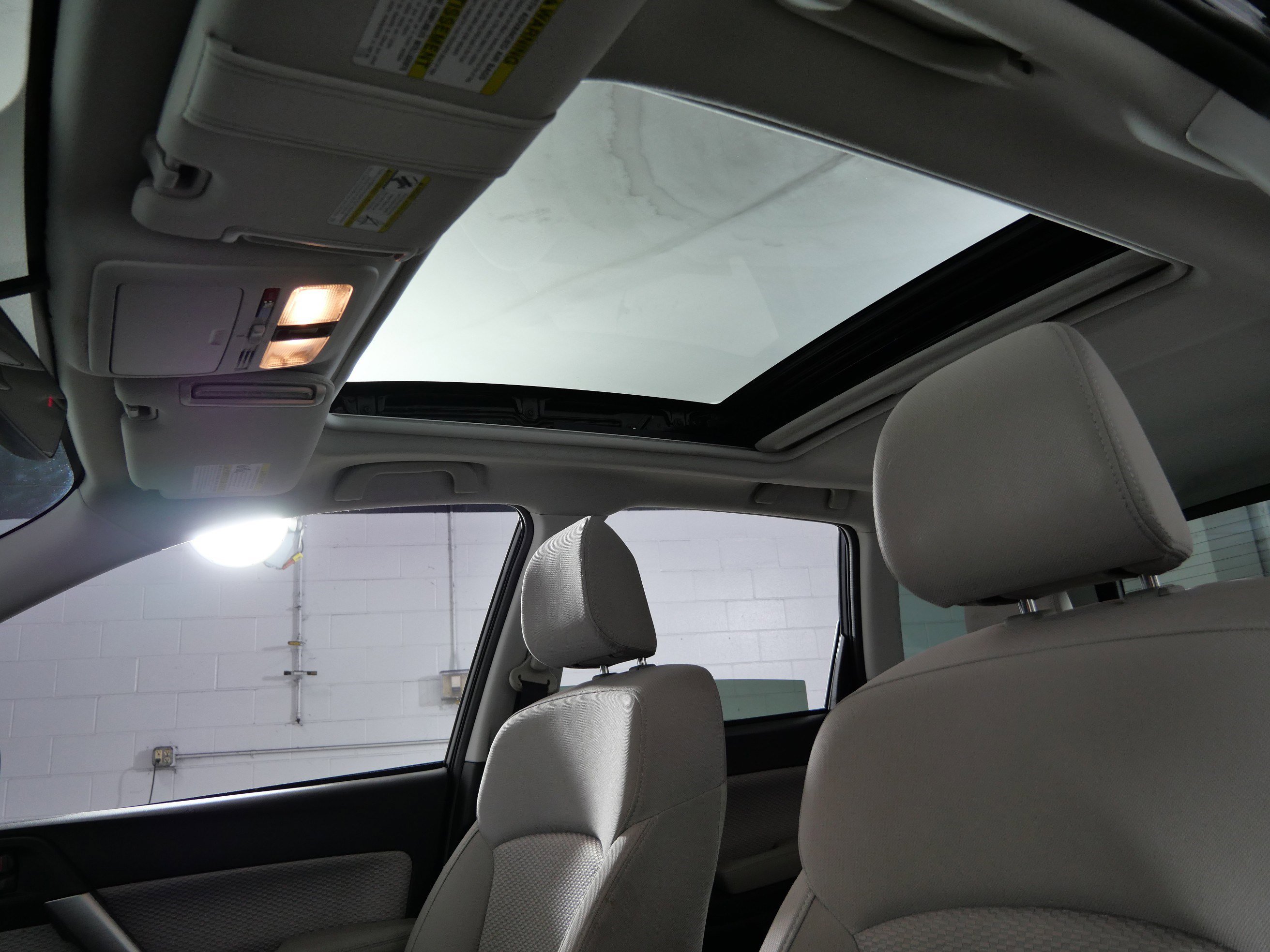 2017 Subaru Forester Premium photo 31