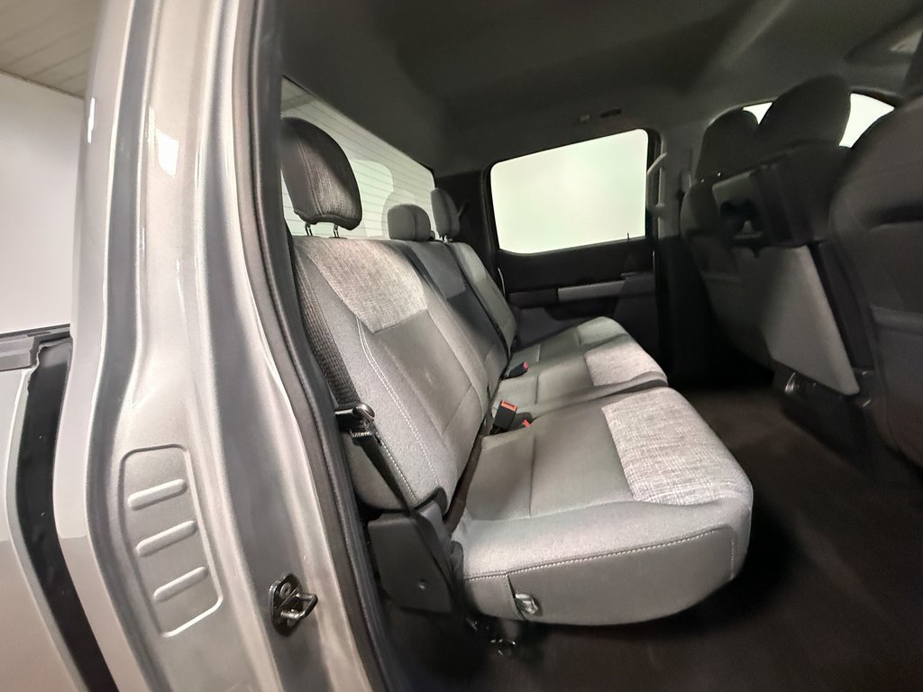 2022 Ford F-150 XLT photo 13