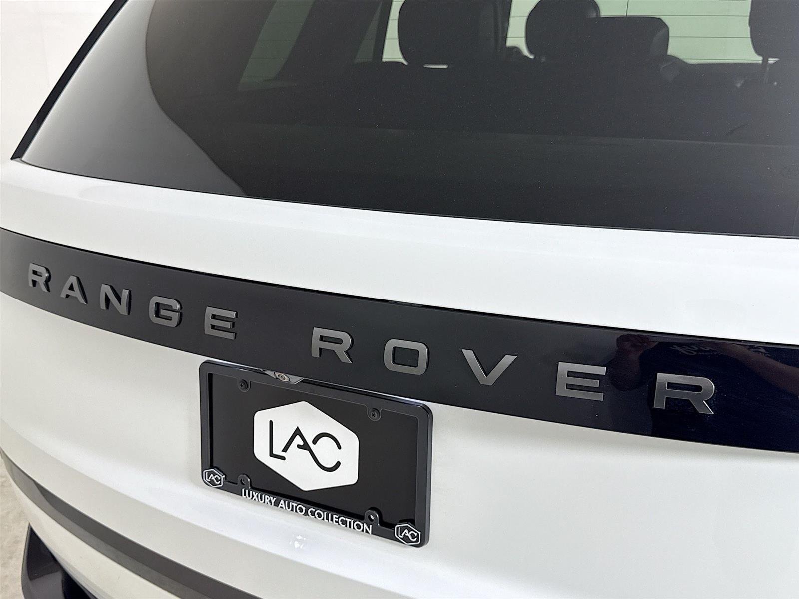 2023 Land Rover Range Rover SE photo 33