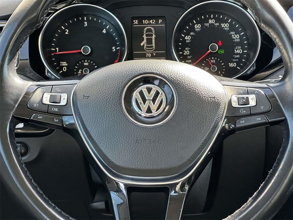 2015 Volkswagen Jetta 2.0 TDI SEL photo 18
