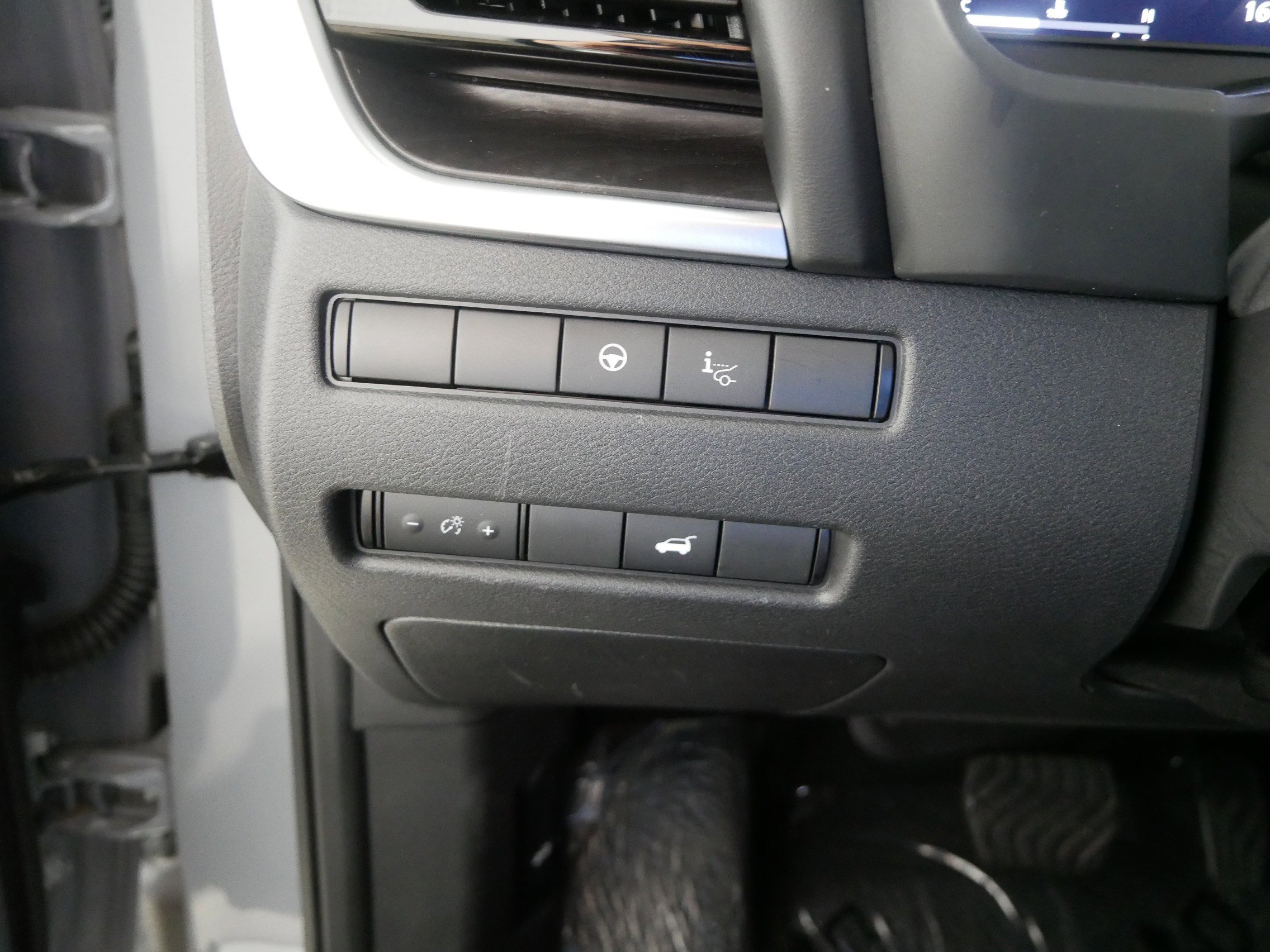 2022 Nissan Rogue Platinum photo 24