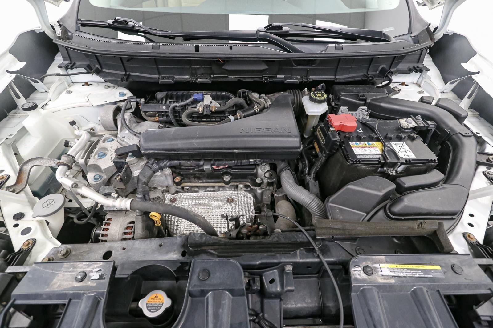 2019 Nissan Rogue SV photo 12