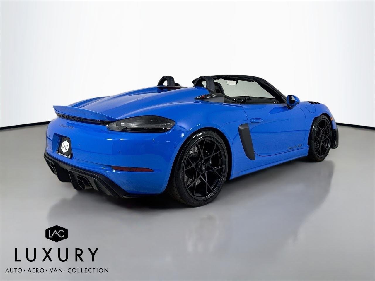 2024 Porsche Boxster Spyder photo 4