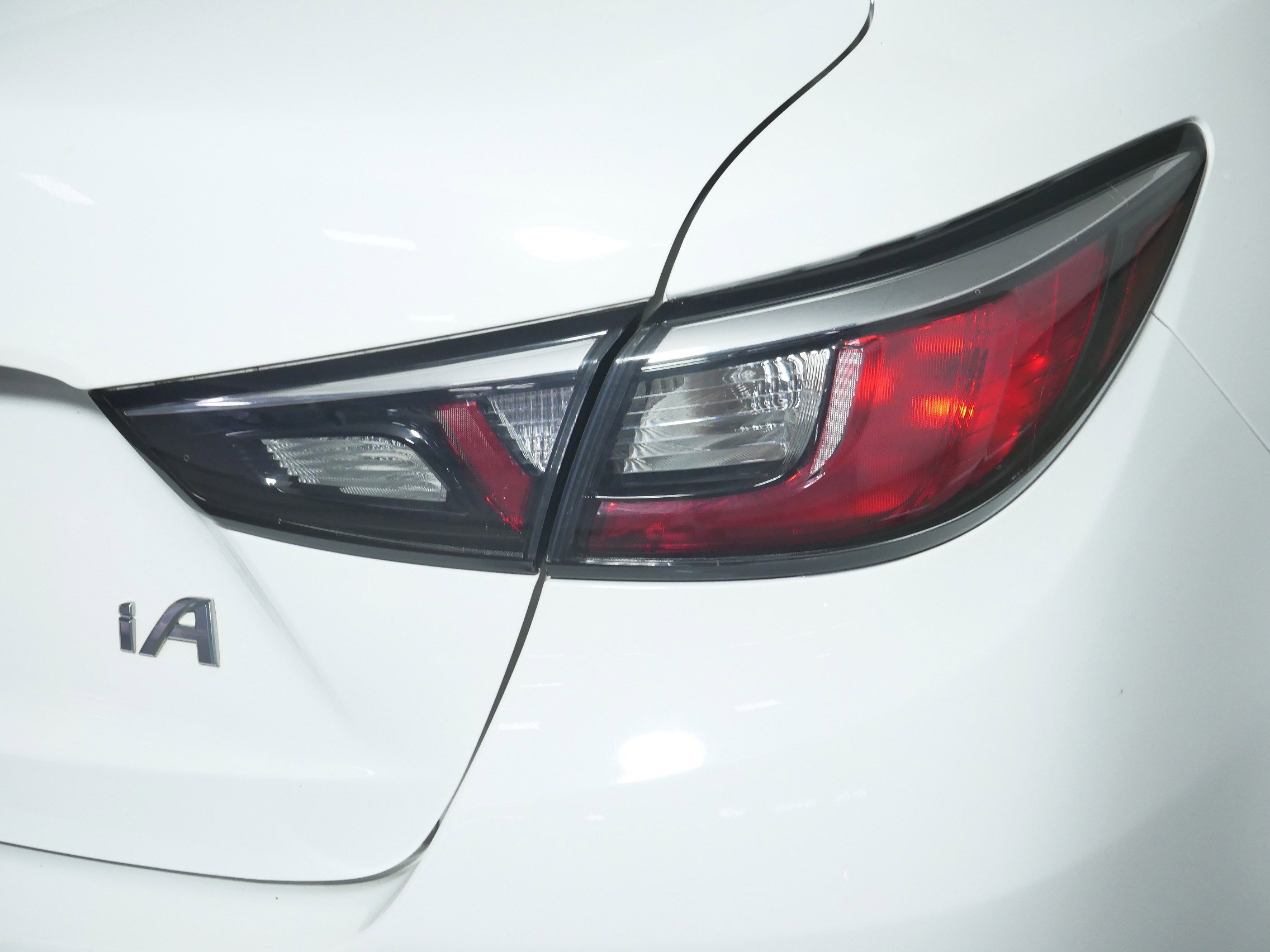 2016 Scion iA photo 17