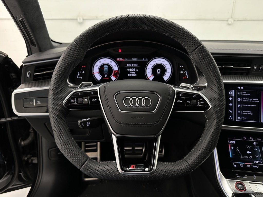 2025 Audi RS 6 Avant Performance photo 24