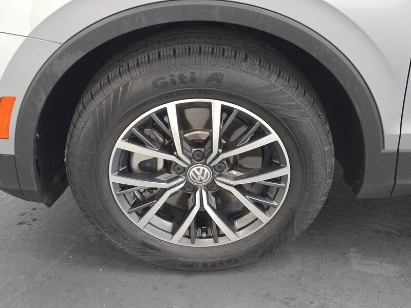 2021 Volkswagen Tiguan S photo 5