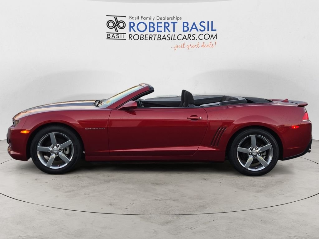 2015 Chevrolet Camaro 1LT photo 2