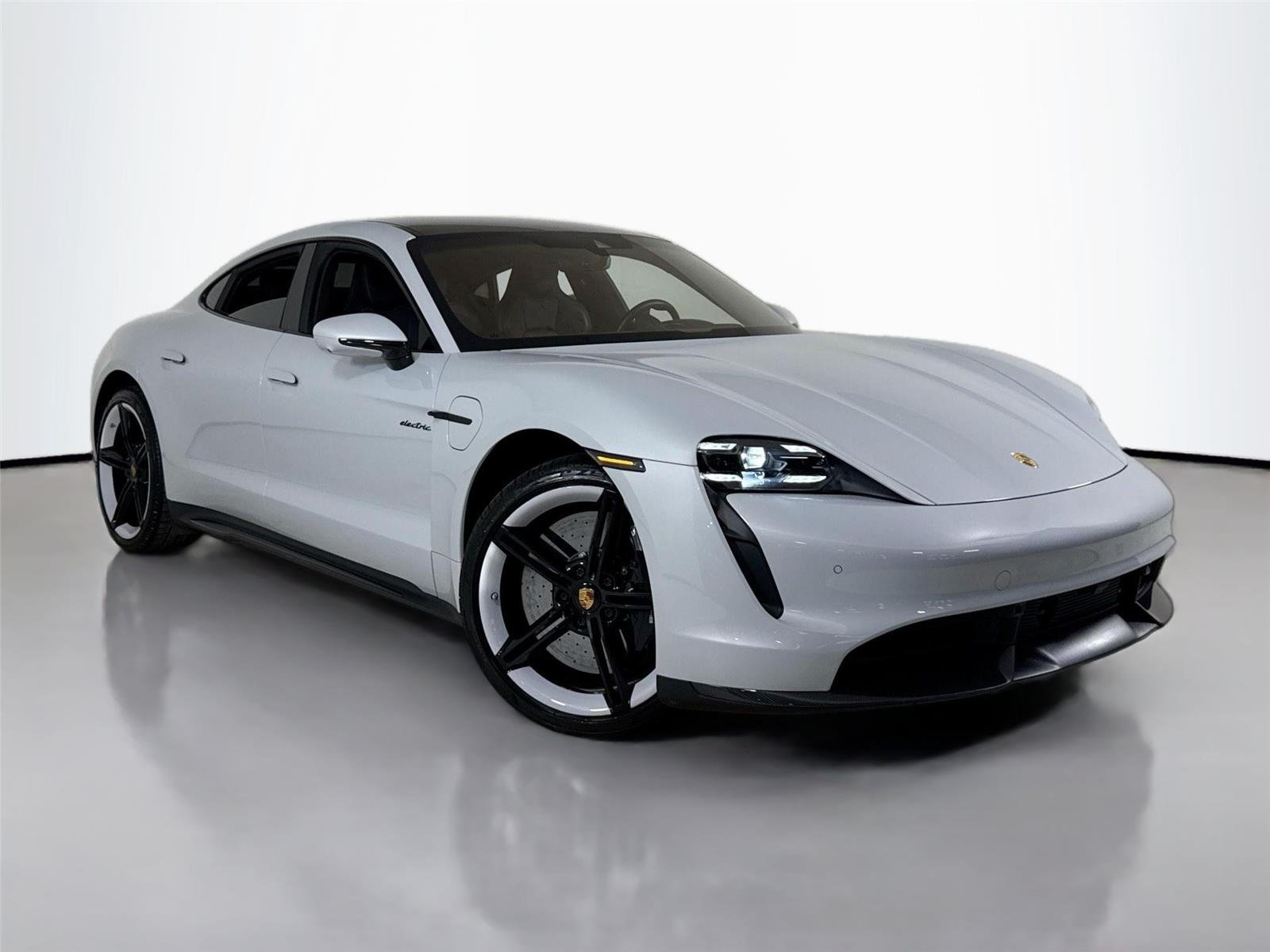 2021 Porsche Taycan Turbo S photo 44