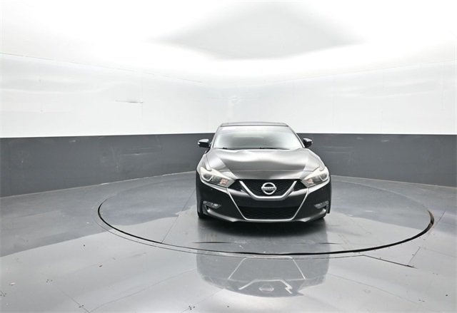 2018 Nissan Maxima Platinum photo 2