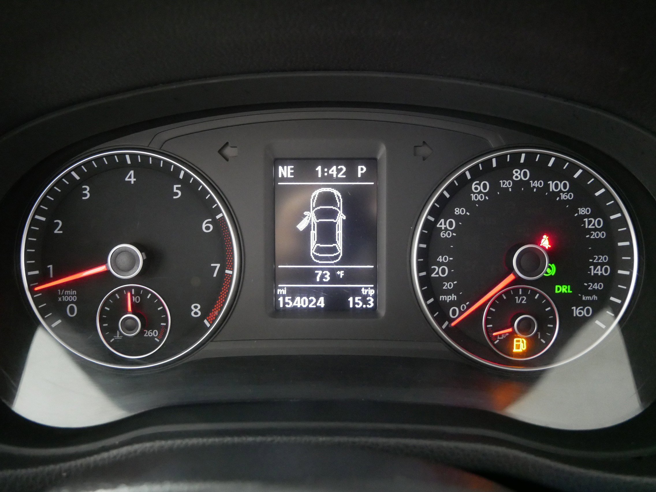 2015 Volkswagen Passat SE photo 18
