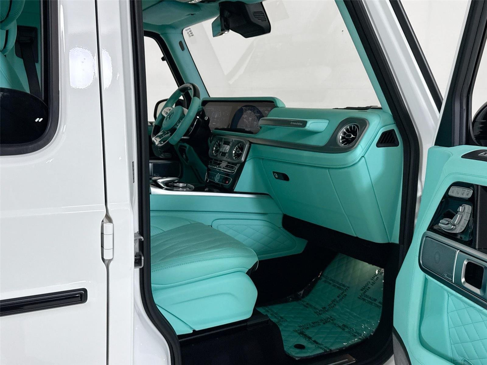 2024 Mercedes Benz G AMG 63 photo 23