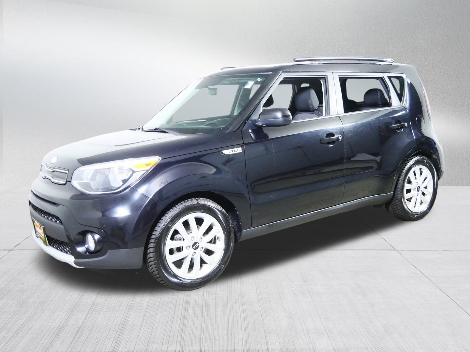 2017 Kia Soul Plus photo 3