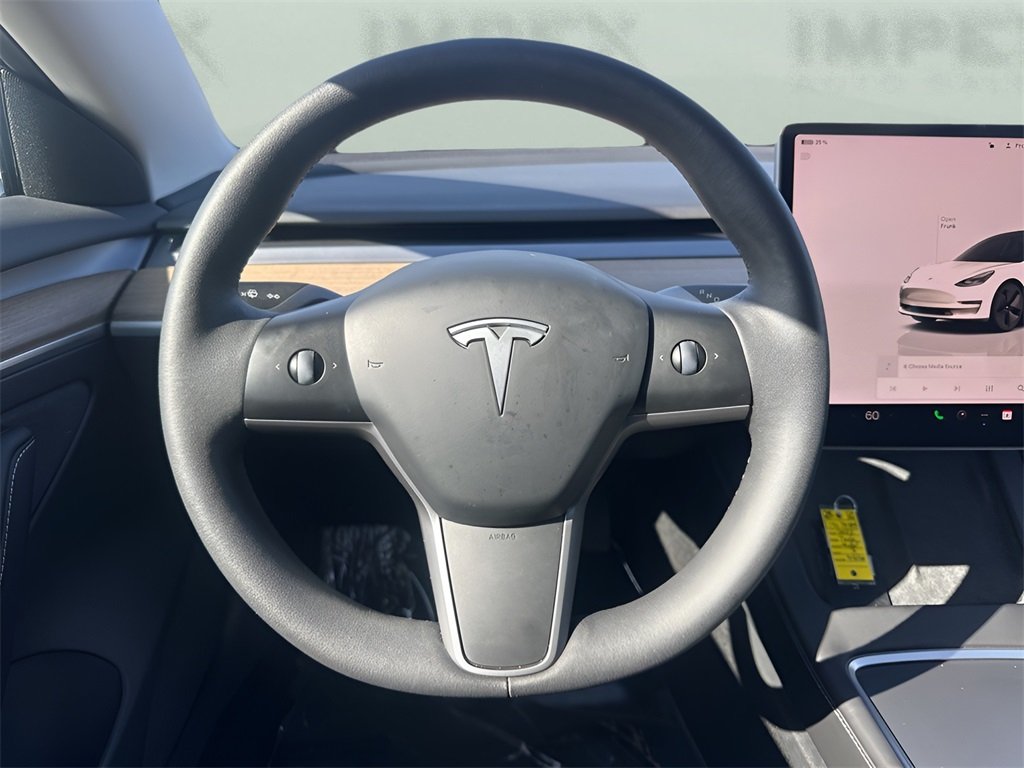 2023 Tesla Model 3 photo 13