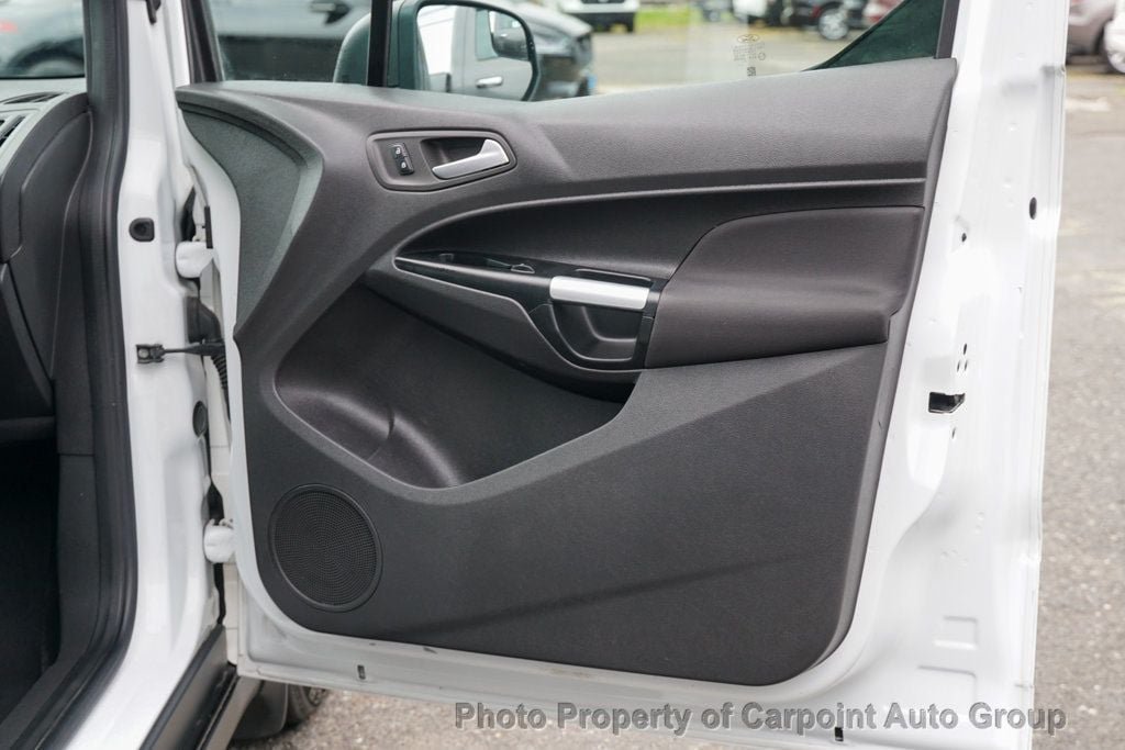 2018 Ford Transit Van XLT photo 14