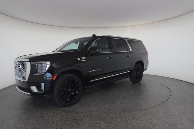 2022 Gmc Yukon XL Denali photo 2