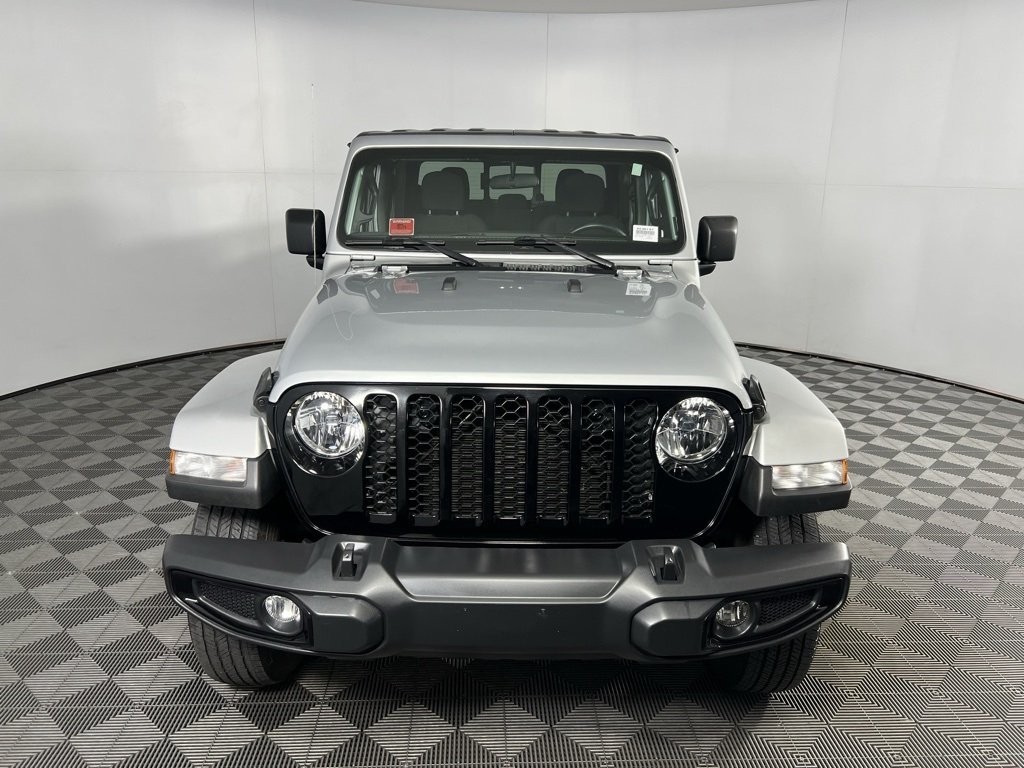 2022 Jeep Gladiator Altitude photo 4