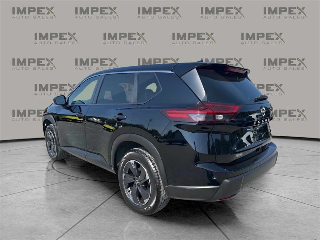 2024 Nissan Rogue SV photo 3
