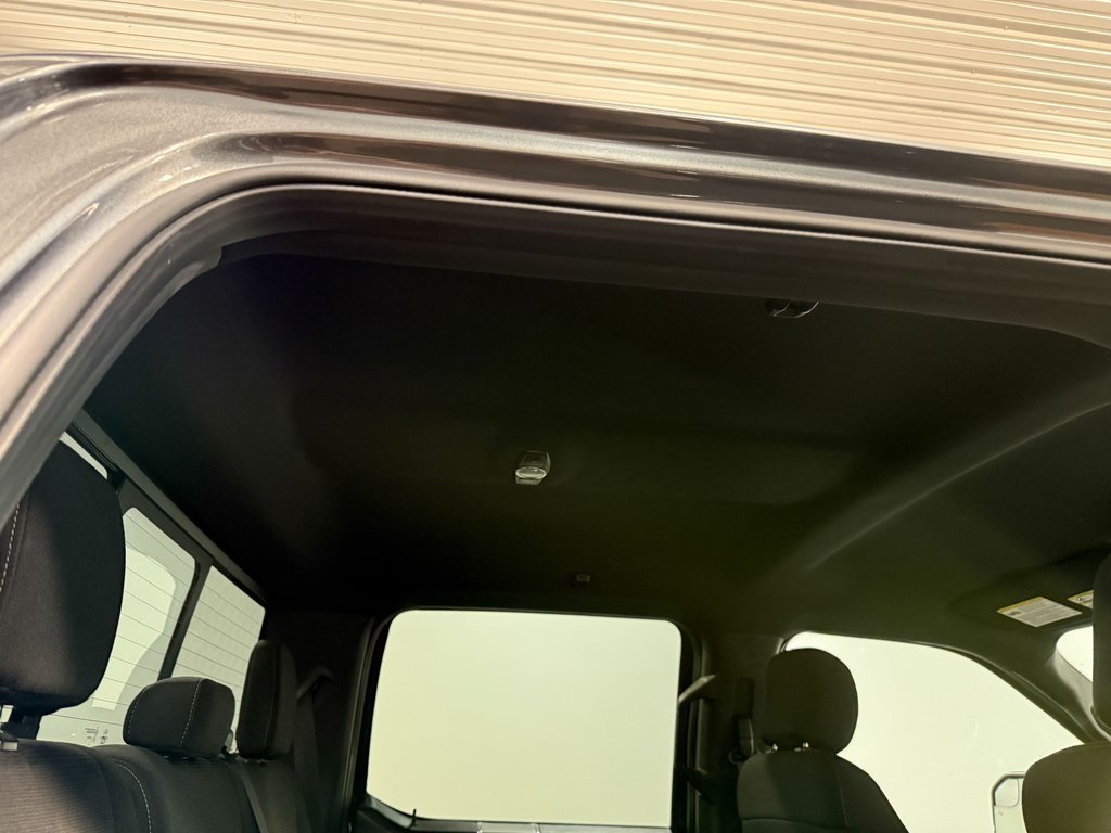 2017 Ford F-150 XLT photo 13