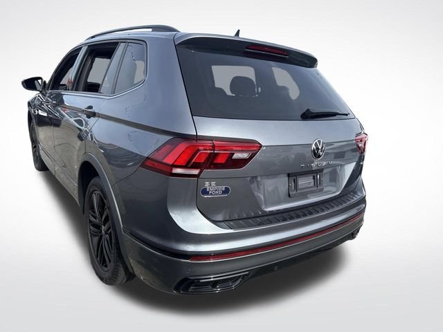 2022 Volkswagen Tiguan SE R-Line Black photo 3