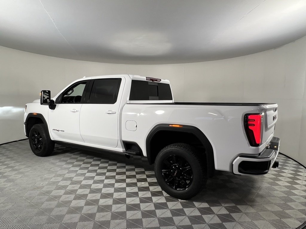 2024 Gmc Sierra HD AT4 photo 4