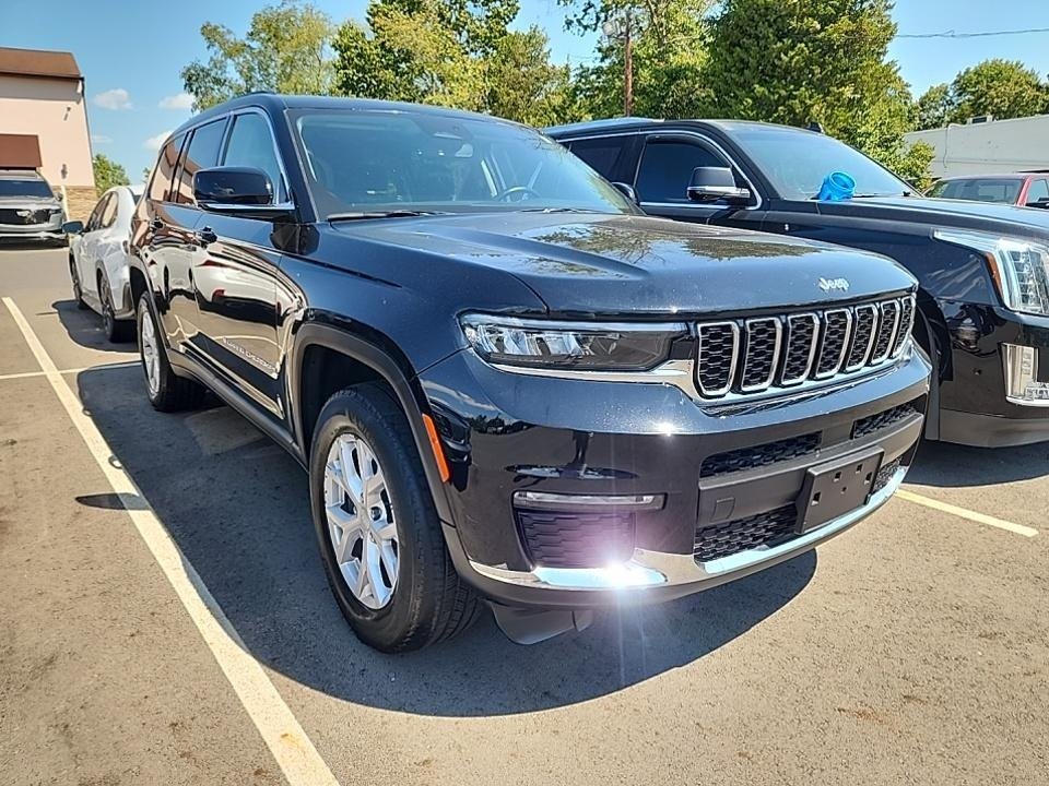 2022 Jeep Grand Cherokee Limited photo 4