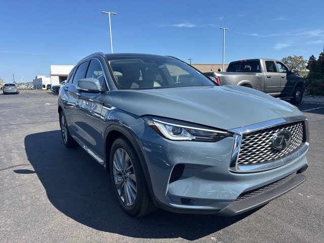 2024 Infiniti QX50 Luxe photo 2