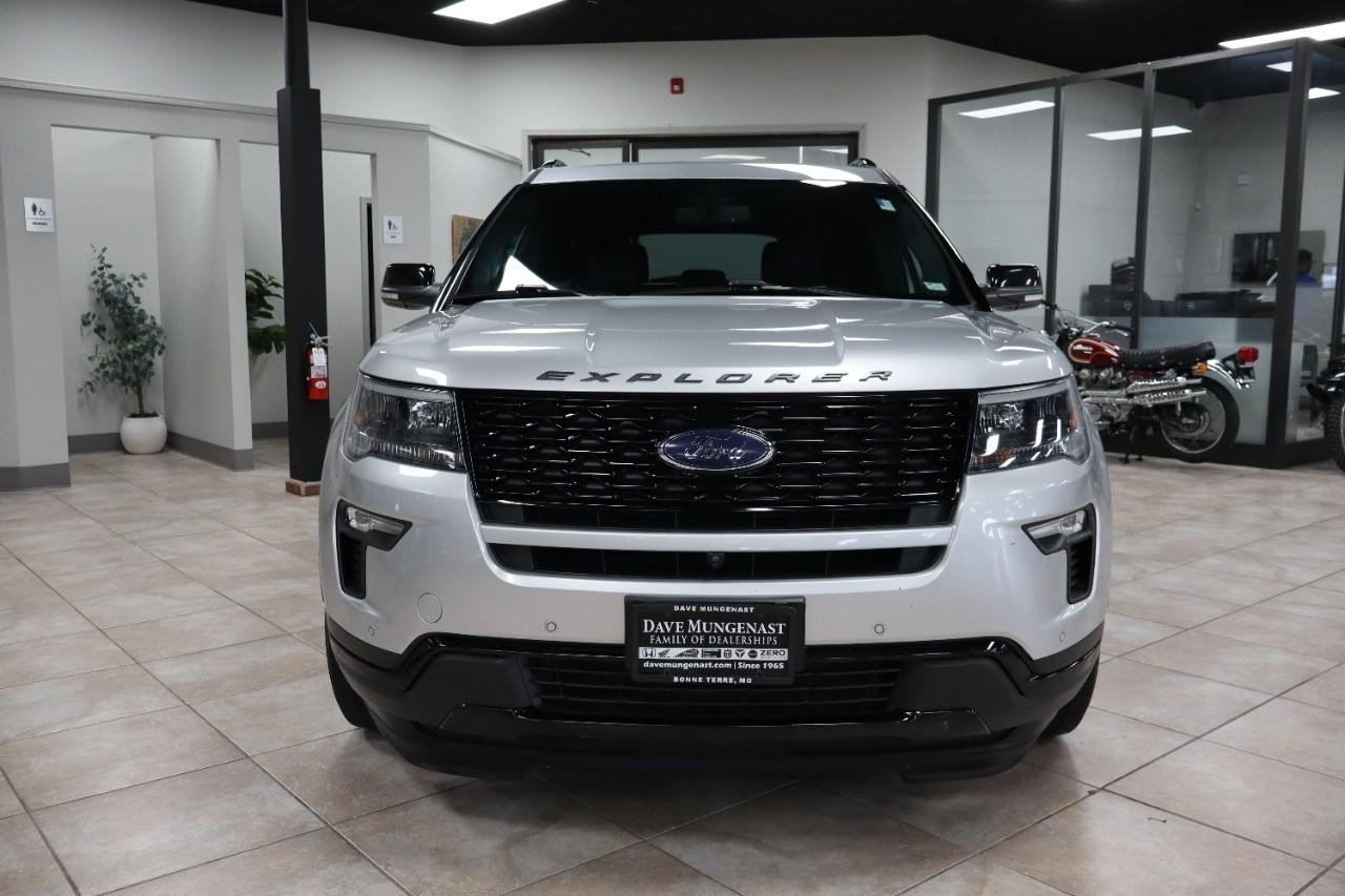 2019 Ford Explorer Sport photo 7