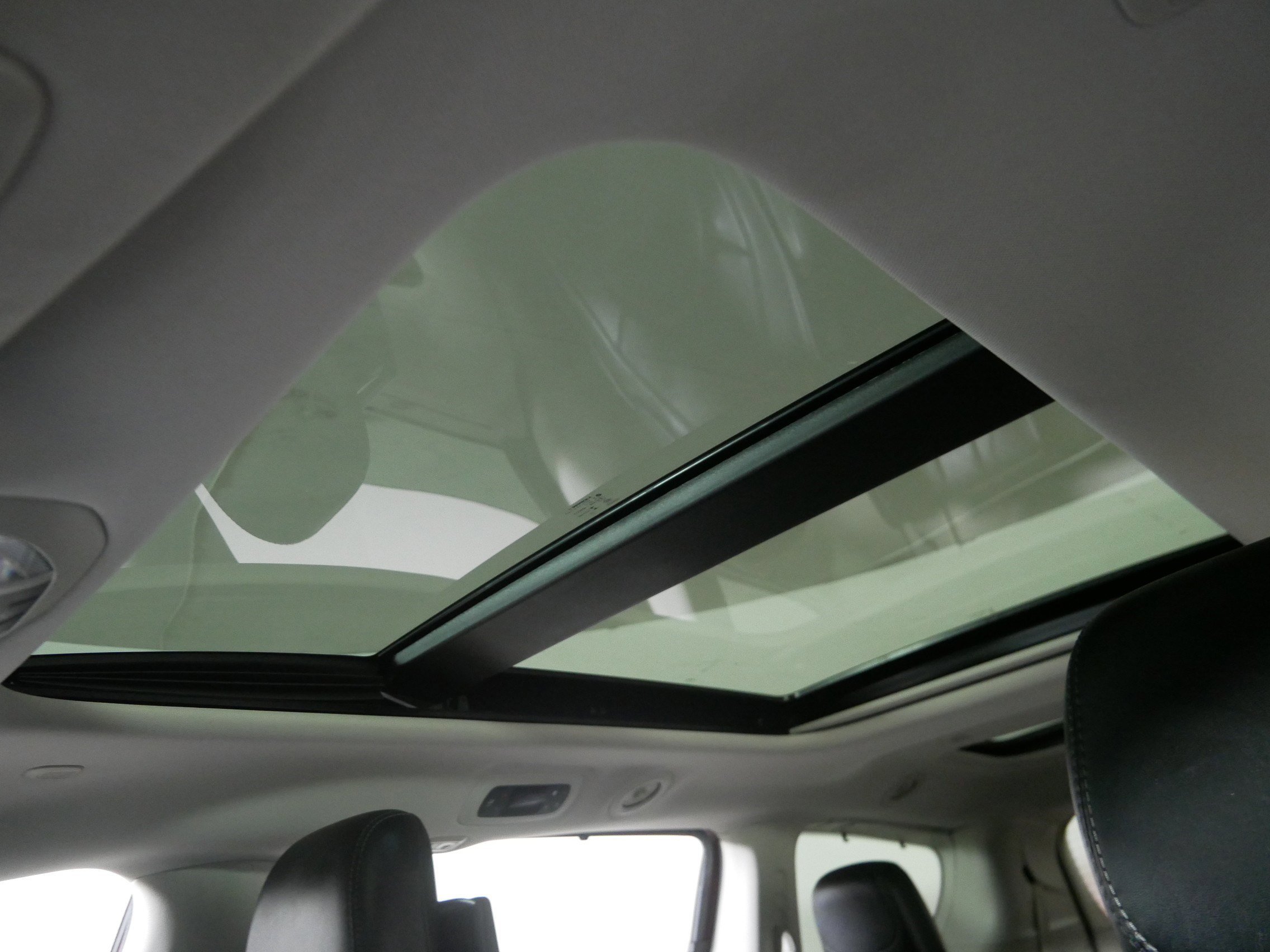 2018 Chrysler Pacifica Limited photo 30