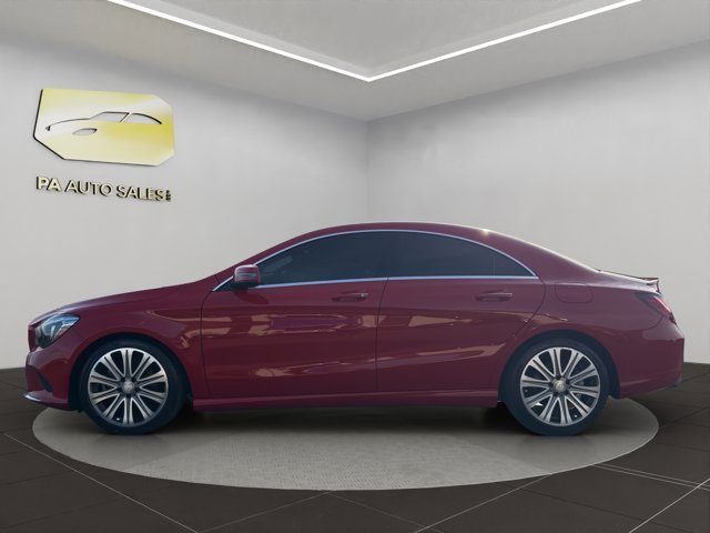 2017 Mercedes Benz CLA 250 photo 4