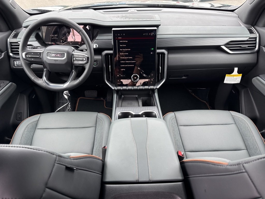 2025 Gmc Acadia AT4 photo 10