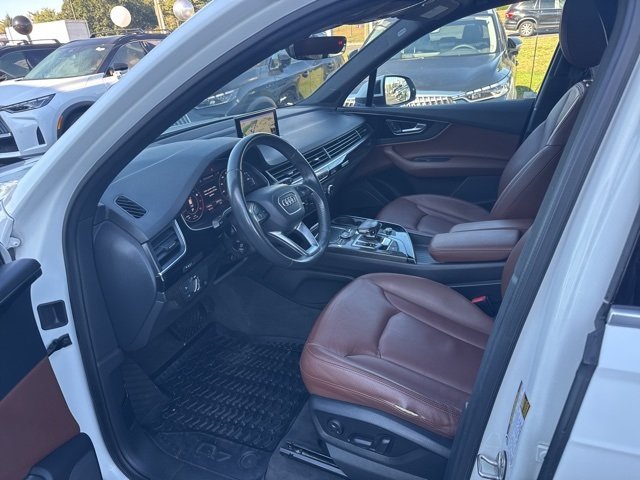 2019 Audi Q7 55 Premium Plus photo 10