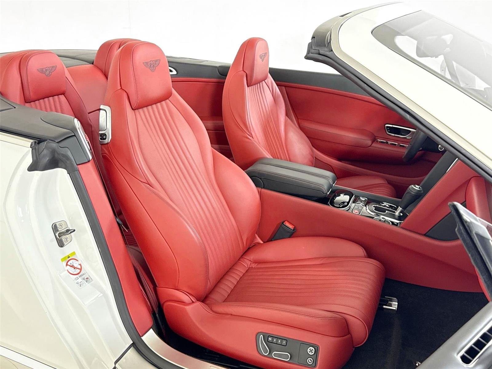 2016 Bentley Continental GT V8 photo 23