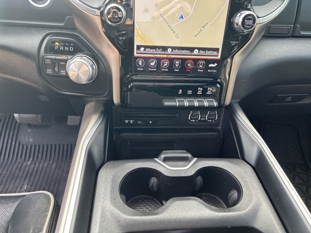 2019 Ram 1500 Laramie photo 15