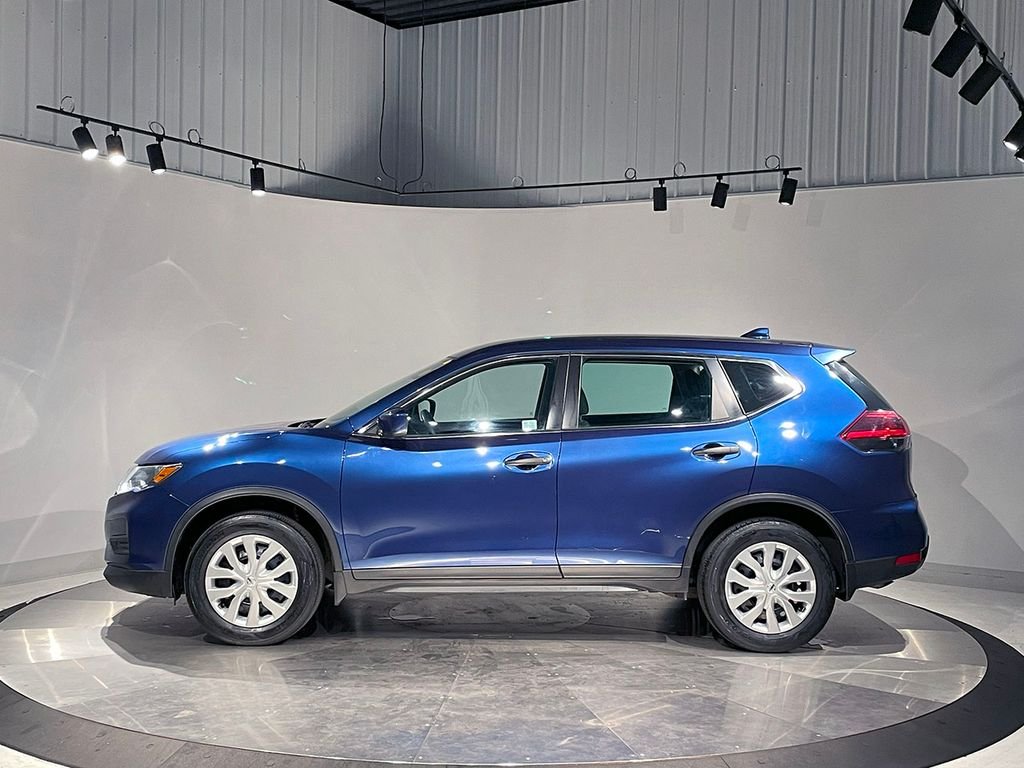2019 Nissan Rogue S photo 10
