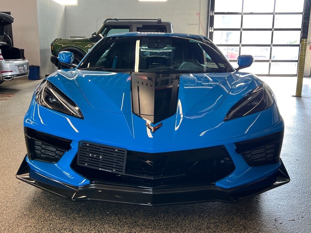 2022 Chevrolet Corvette Stingray Coupe 1LT photo 2