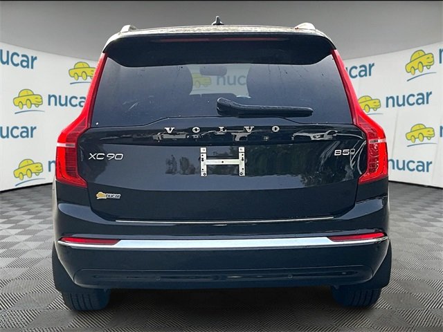 2024 Volvo XC90 B5 Core photo 4